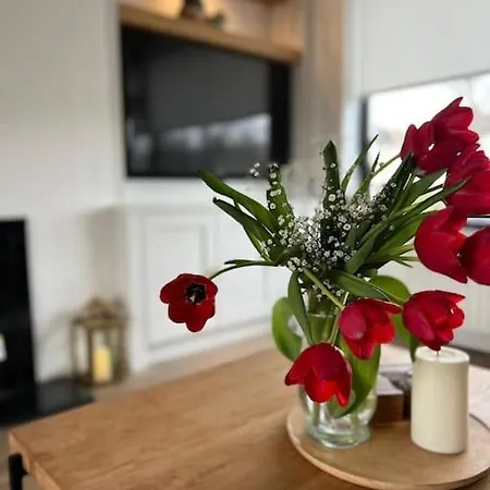 Stylish 20 Mins From * Dublin
